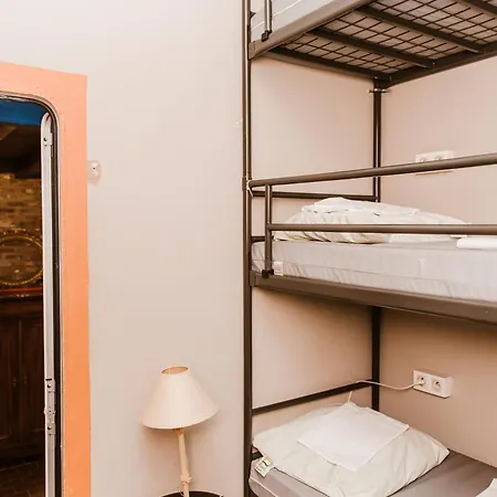 Hostel Treck *